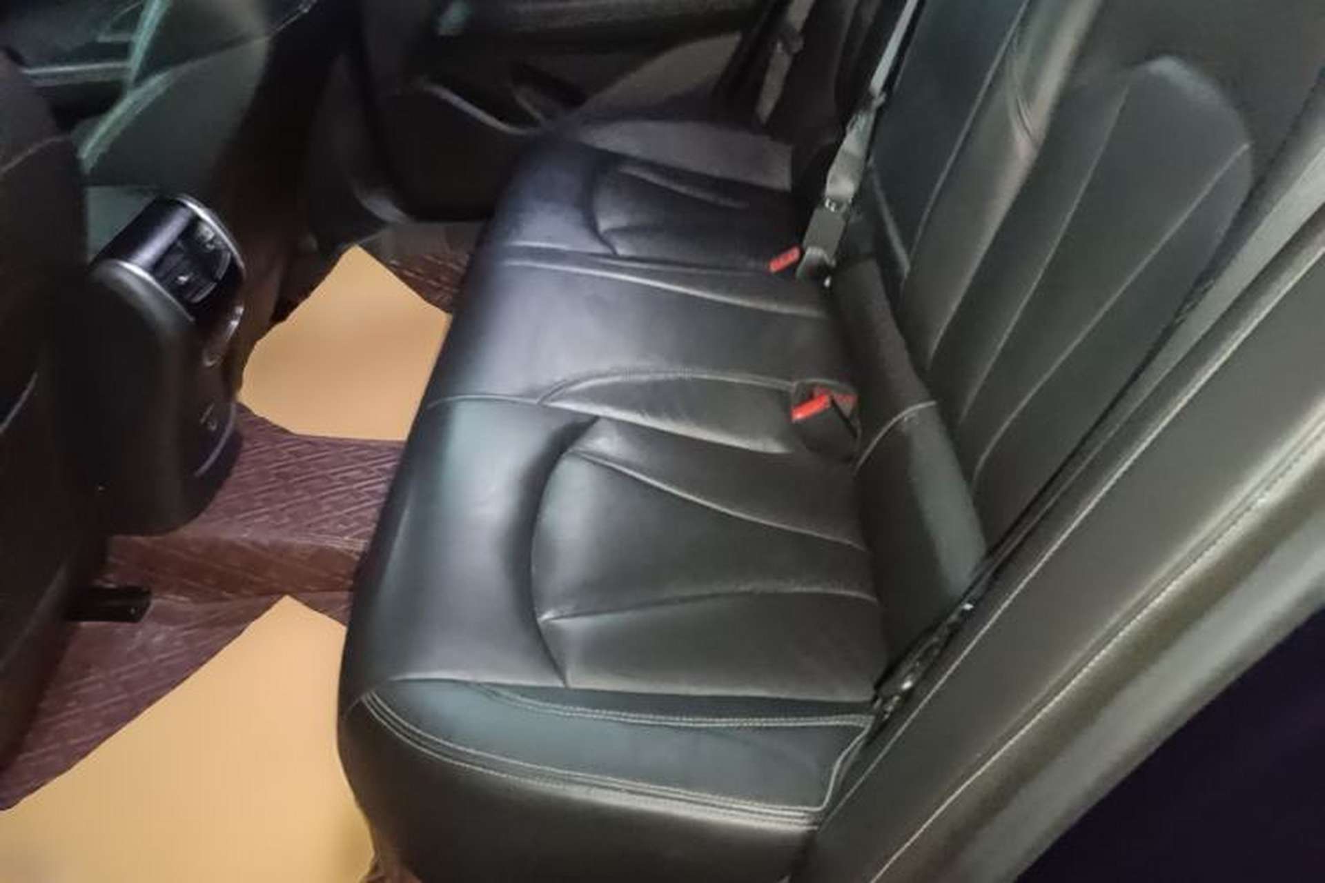 Used Buick LaCrosse 2020 652T Luxury Version Left Rear Seat