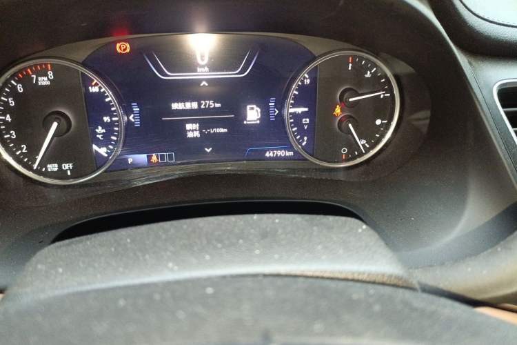Used Buick LaCrosse 2020 652T Prestige Edition Odometer Close Up