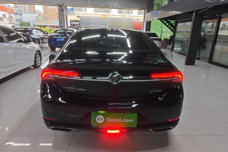 Used Buick LaCrosse 2020 652T Luxury Version Rear