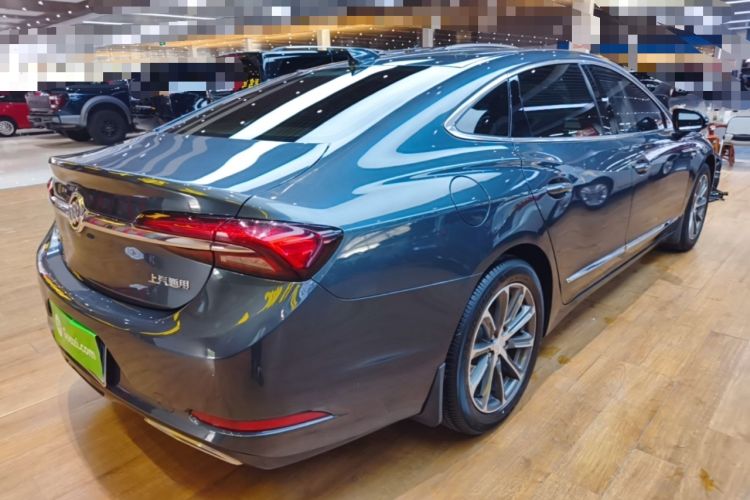 Used Buick LaCrosse 2020 652T Luxury Version Rear Right 45 Deg