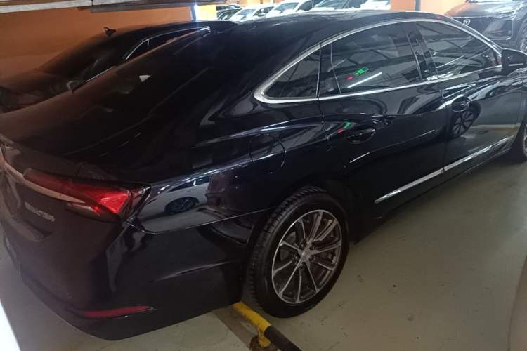 Used Buick LaCrosse 2020 652T Luxury Version Rear Right 45 Deg