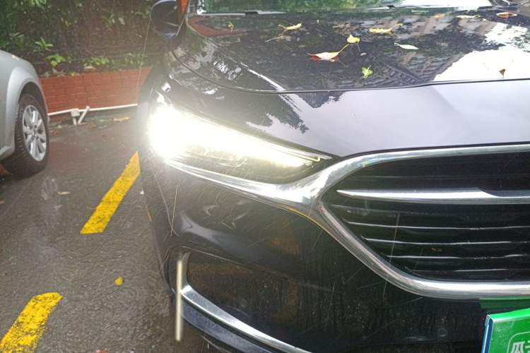 Used Buick LaCrosse 2020 652T Prestige Edition Right Front Headlight