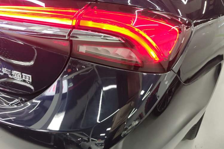 Used Buick LaCrosse 2020 652T Luxury Version Right Rear Taillight