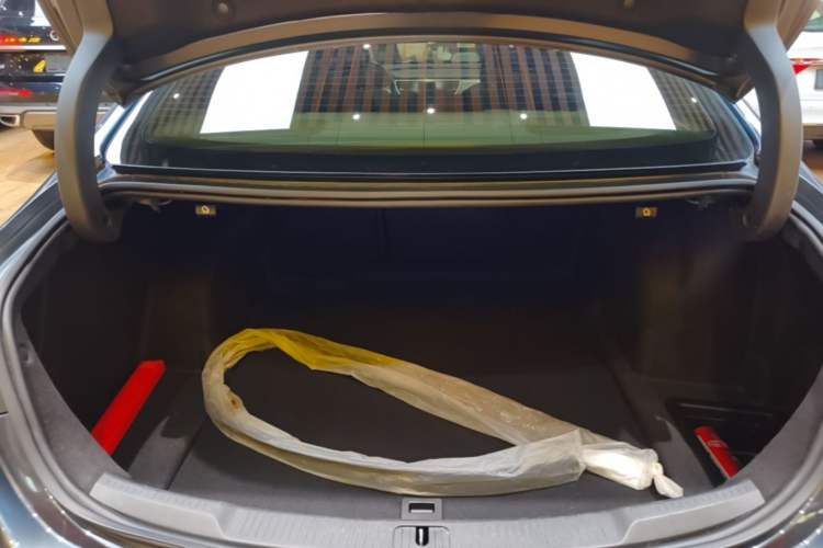 Used Buick LaCrosse 2020 652T Luxury Version Trunk