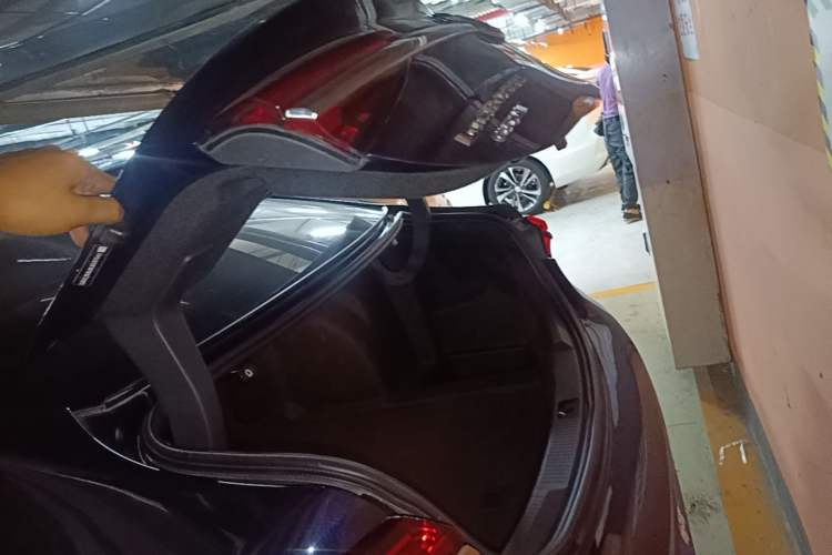 Used Buick LaCrosse 2020 652T Luxury Version Trunk