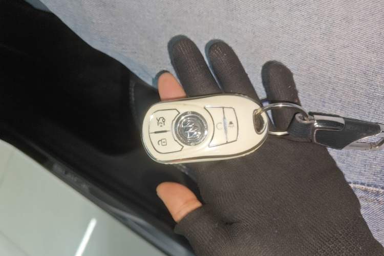 Used Buick LaCrosse 2020 652T Luxury Version Vehicle Key