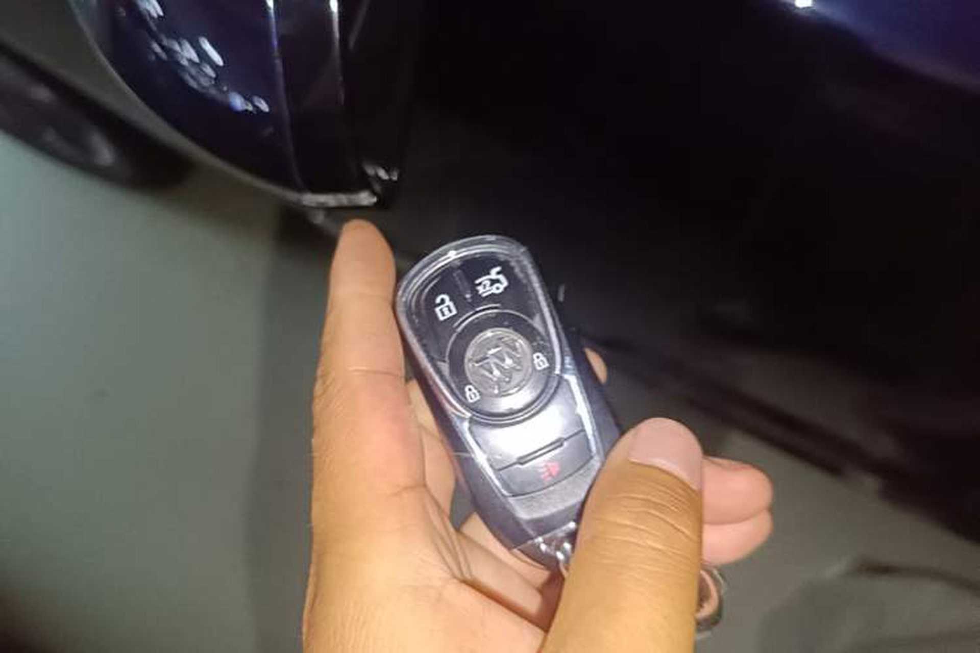 Used Buick LaCrosse 2020 652T Luxury Version Vehicle Key