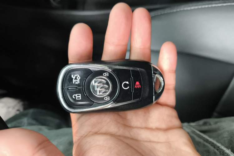 Used Buick LaCrosse 2020 652T Luxury Version Vehicle Key