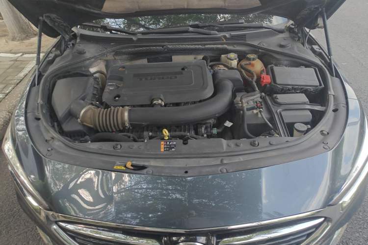 Used Buick LaCrosse 2020 652T Luxury Version Engine Bay