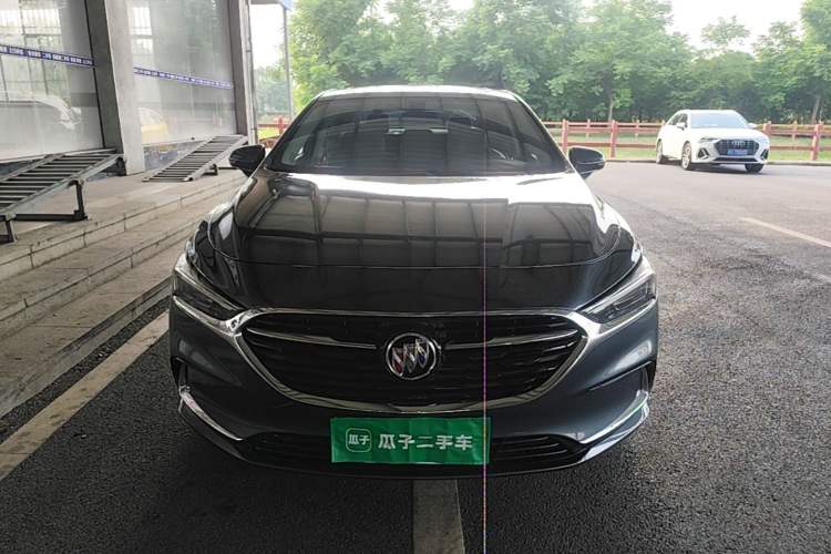 Used Buick LaCrosse 2020 652T Luxury Version Front
