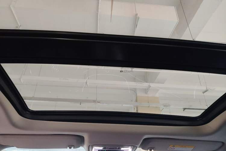 Used Buick LaCrosse 2020 652T Luxury Version Headliner