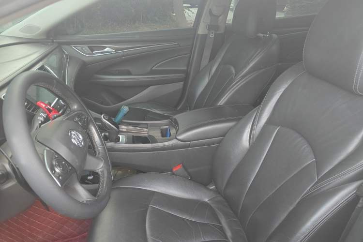 Used Buick LaCrosse 2020 652T Luxury Version Left Front Seat