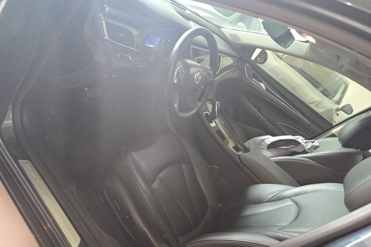 Used Buick LaCrosse 2020 652T Luxury Version Left Front Seat