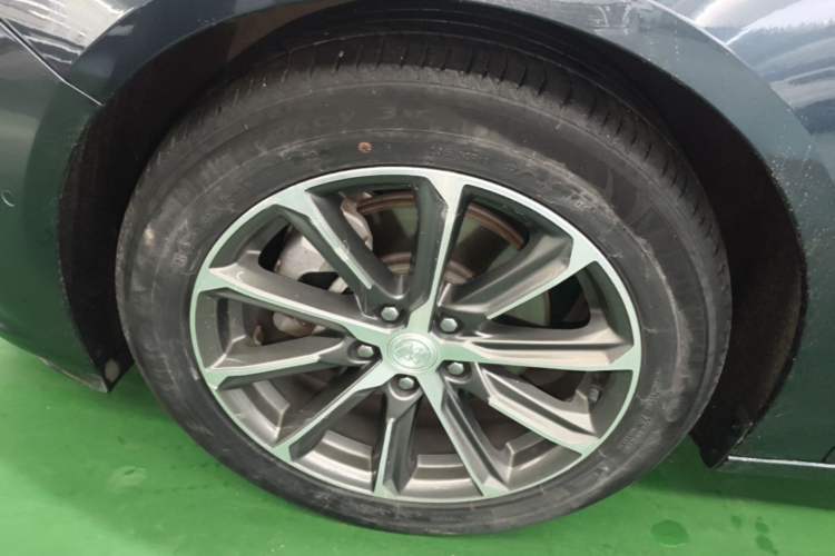 Used Buick LaCrosse 2020 652T Prestige Edition Left Front Wheel Hub