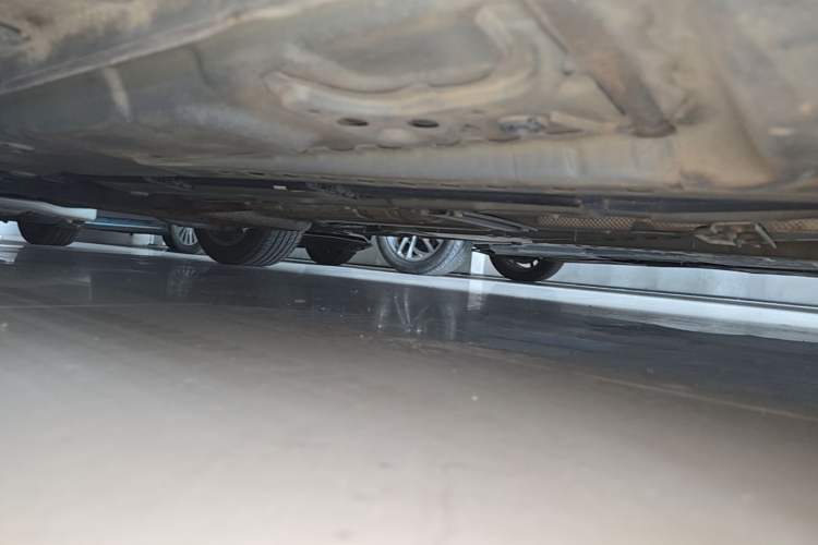 Used Buick LaCrosse 2020 652T Luxury Version Right Side Sill