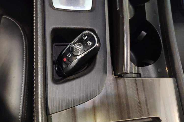 Used Buick LaCrosse 2020 652T Luxury Version Vehicle Key