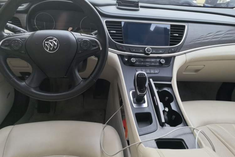 Used Buick LaCrosse 2020 Avenir Avia Flagship Model Center Console