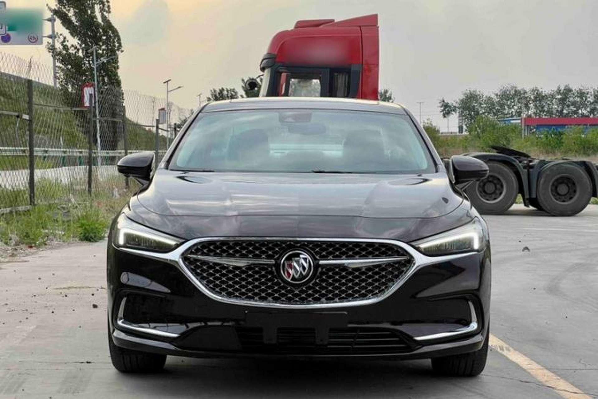 Used Buick LaCrosse 2020 Avenir Avia Flagship Model Exterior 4