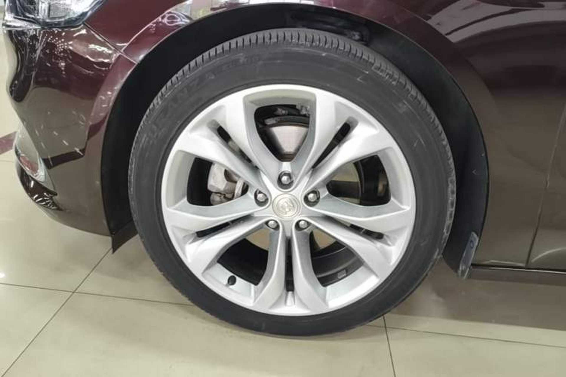 Used Buick LaCrosse 2020 Avenir Avia Flagship Model Exterior 4