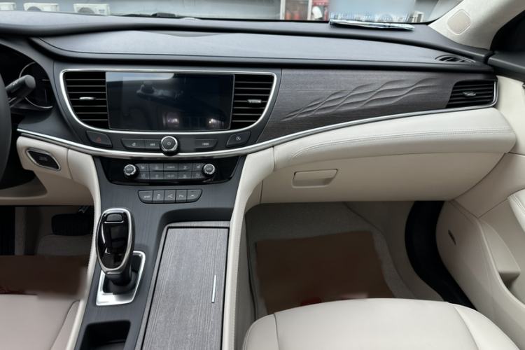 Used Buick LaCrosse 2020 Avenir Avia Flagship Model Interior 3