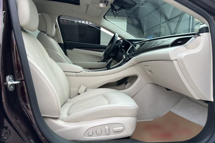 Used Buick LaCrosse 2020 Avenir Avia Flagship Model Interior 5