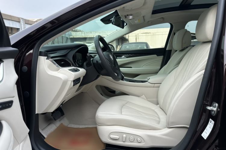Used Buick LaCrosse 2020 Avenir Avia Flagship Model Interior 6