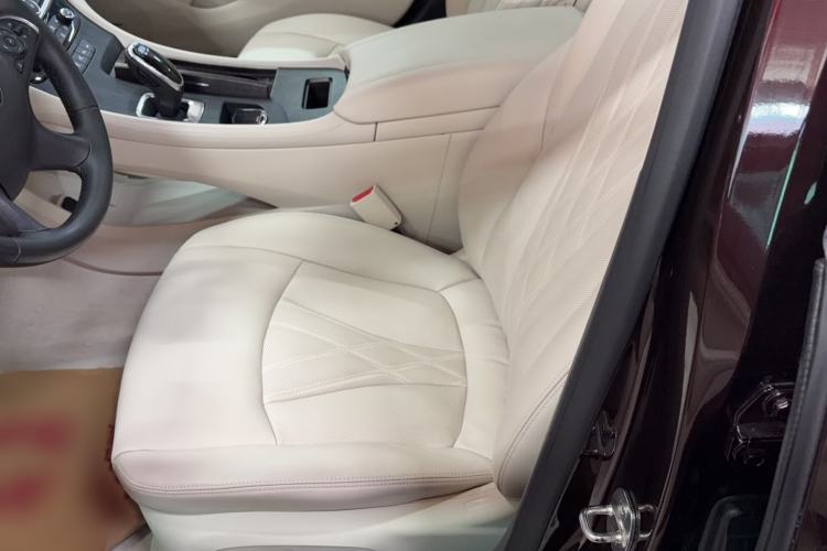 Used Buick LaCrosse 2020 Avenir Avia Flagship Model Left Front Seat