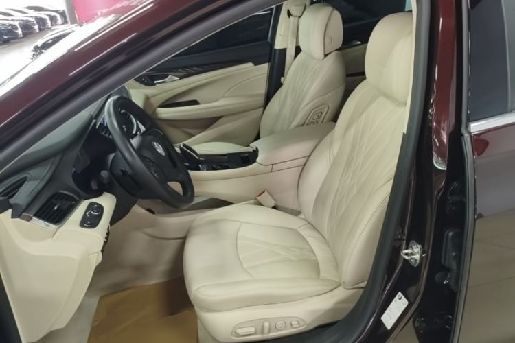 Used Buick LaCrosse 2020 Avenir Avia Flagship Model Left Front Seat