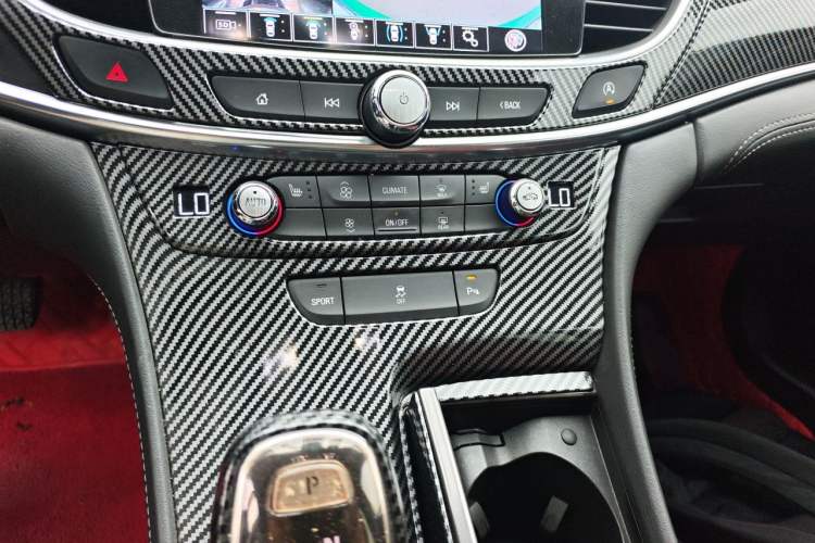 Used Buick LaCrosse 2020 652T Luxury Version Audio And AC Panel