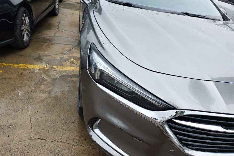 Used Buick LaCrosse 2020 652T Luxury Version Right Front Headlight