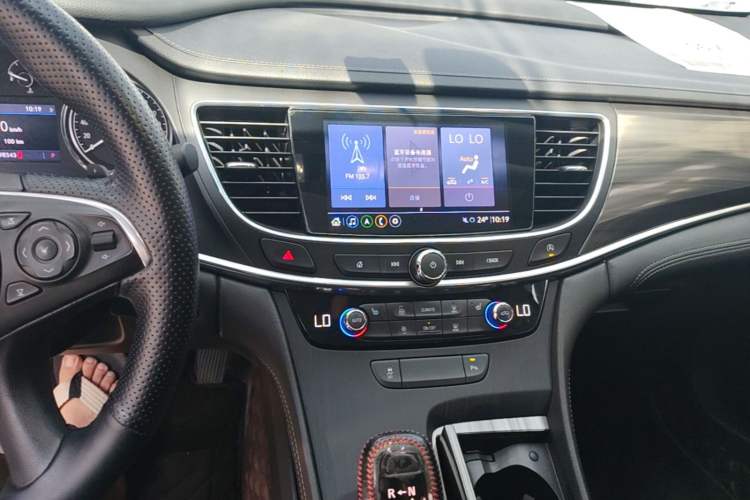 Used Buick LaCrosse 2021 552T Luxury Version Audio And AC Panel