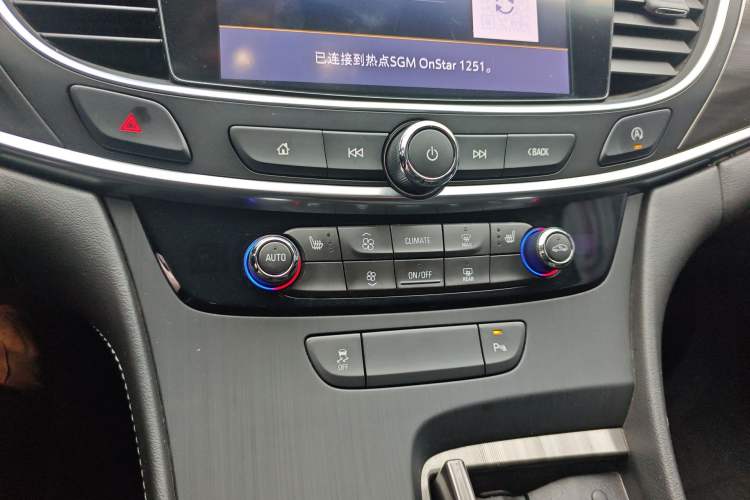 Used Buick LaCrosse 2021 552T Luxury Version Audio And AC Panel