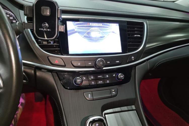 Used Buick LaCrosse 2021 552T Luxury Version Audio And AC Panel