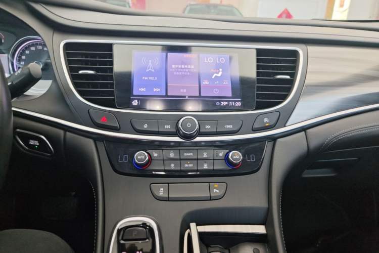 Used Buick LaCrosse 2021 552T Luxury Version Audio And AC Panel