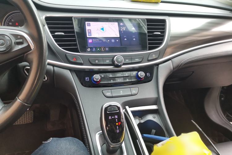 Used Buick LaCrosse 2021 652T Luxury Model Audio And AC Panel