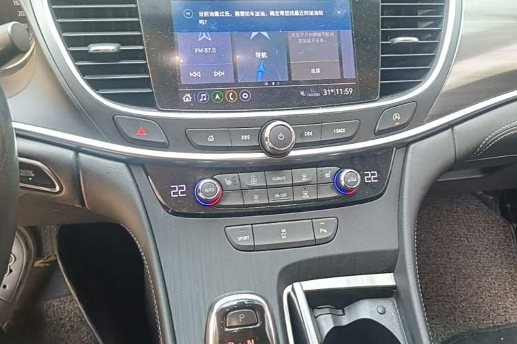 Used Buick LaCrosse 2021 652T Luxury Model Audio And AC Panel