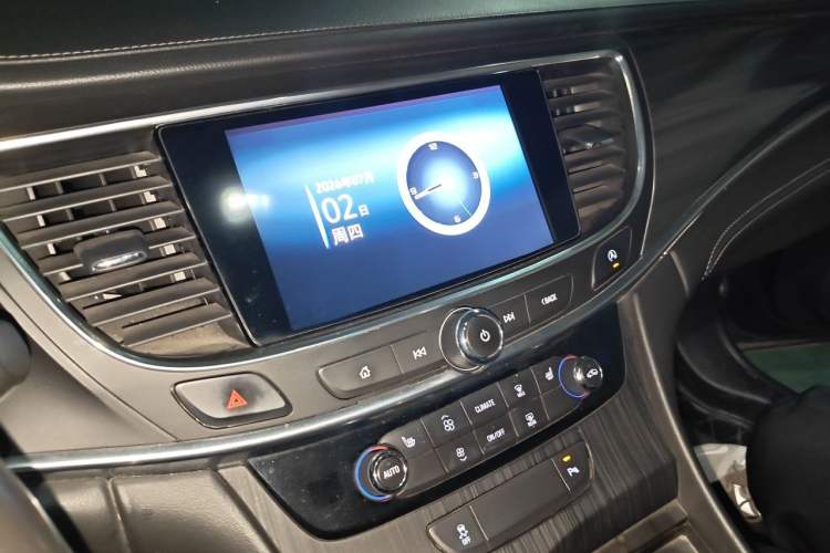 Used Buick LaCrosse 2021 552T Luxury Version Audio And AC Panel