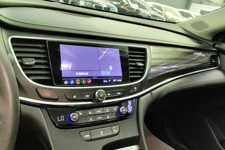 Used Buick LaCrosse 2021 652T Luxury Model Audio And AC Panel