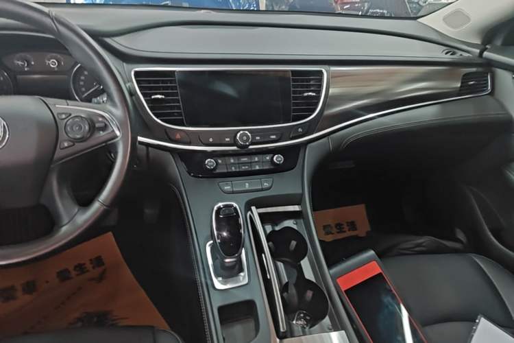 Used Buick LaCrosse 2021 652T Luxury Model Audio And AC Panel