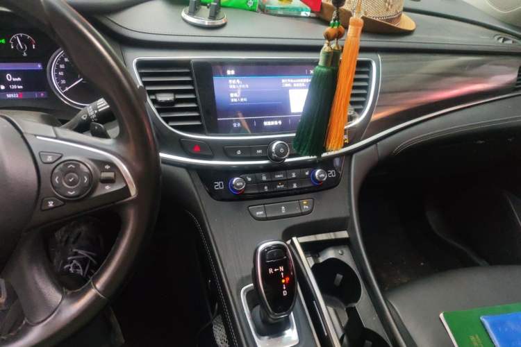 Used Buick LaCrosse 2021 652T Luxury Model Audio And AC Panel