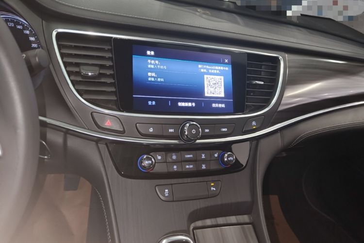 Used Buick LaCrosse 2021 552T Luxury Version Audio And AC Panel