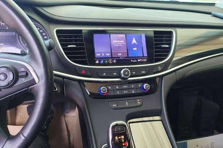 Used Buick LaCrosse 2021 652T Luxury Model Audio And AC Panel