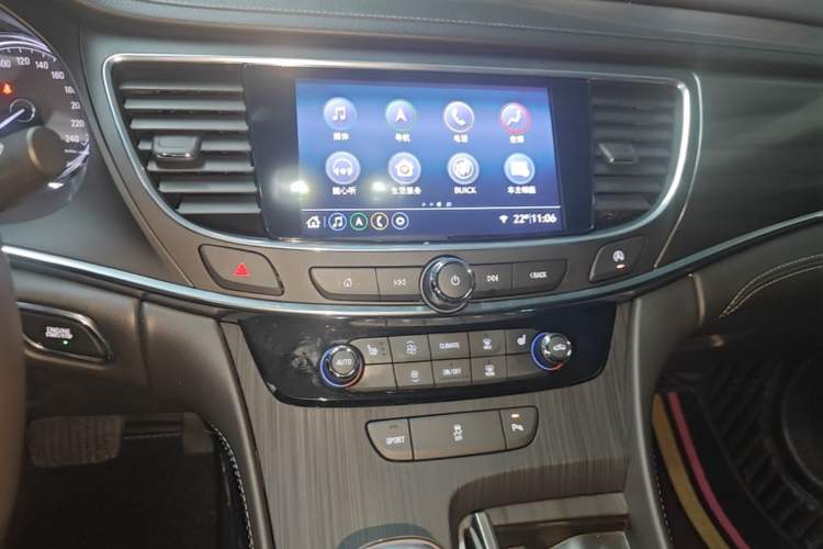 Used Buick LaCrosse 2021 652T Luxury Model Audio And AC Panel