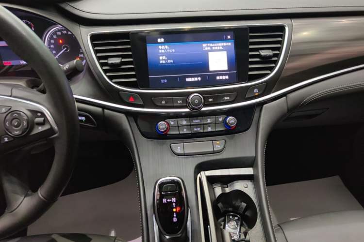 Used Buick LaCrosse 2021 552T Luxury Version Audio And AC Panel