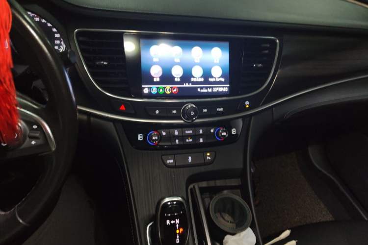 Used Buick LaCrosse 2021 652T Luxury Model Audio And AC Panel