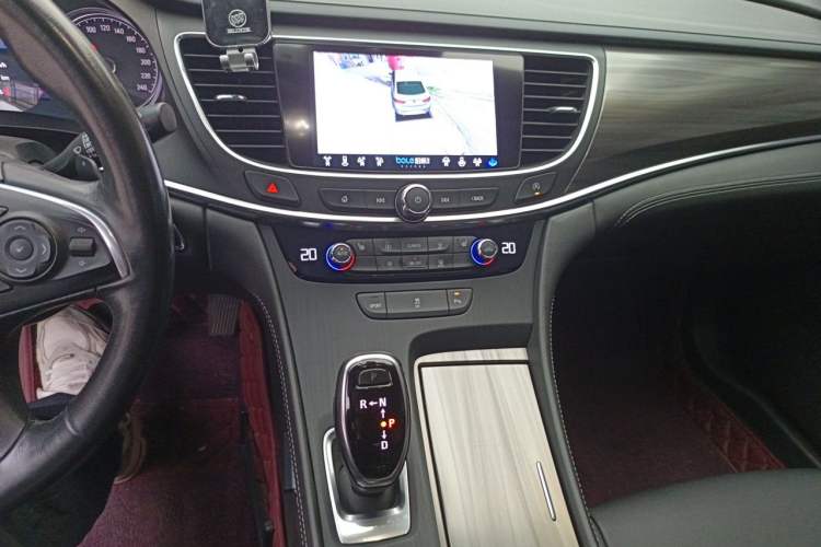 Used Buick LaCrosse 2021 652T Luxury Model Audio And AC Panel