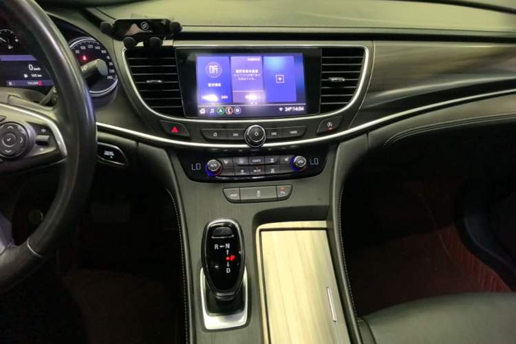 Used Buick LaCrosse 2021 652T Luxury Model Audio And AC Panel