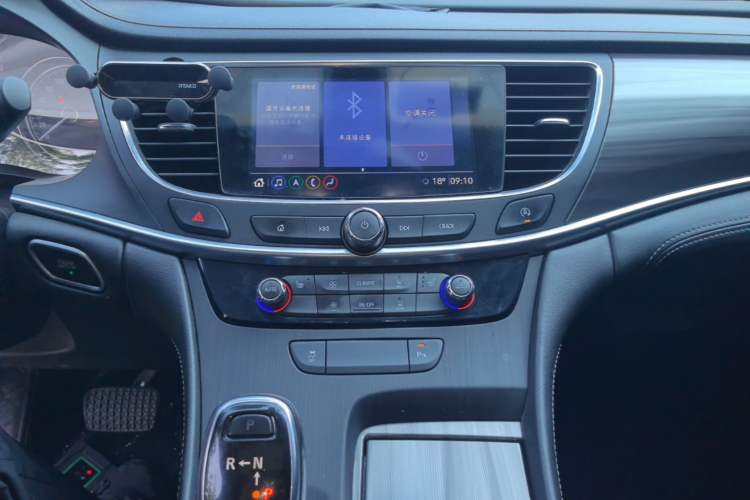 Used Buick LaCrosse 2021 552T Luxury Version Audio And AC Panel