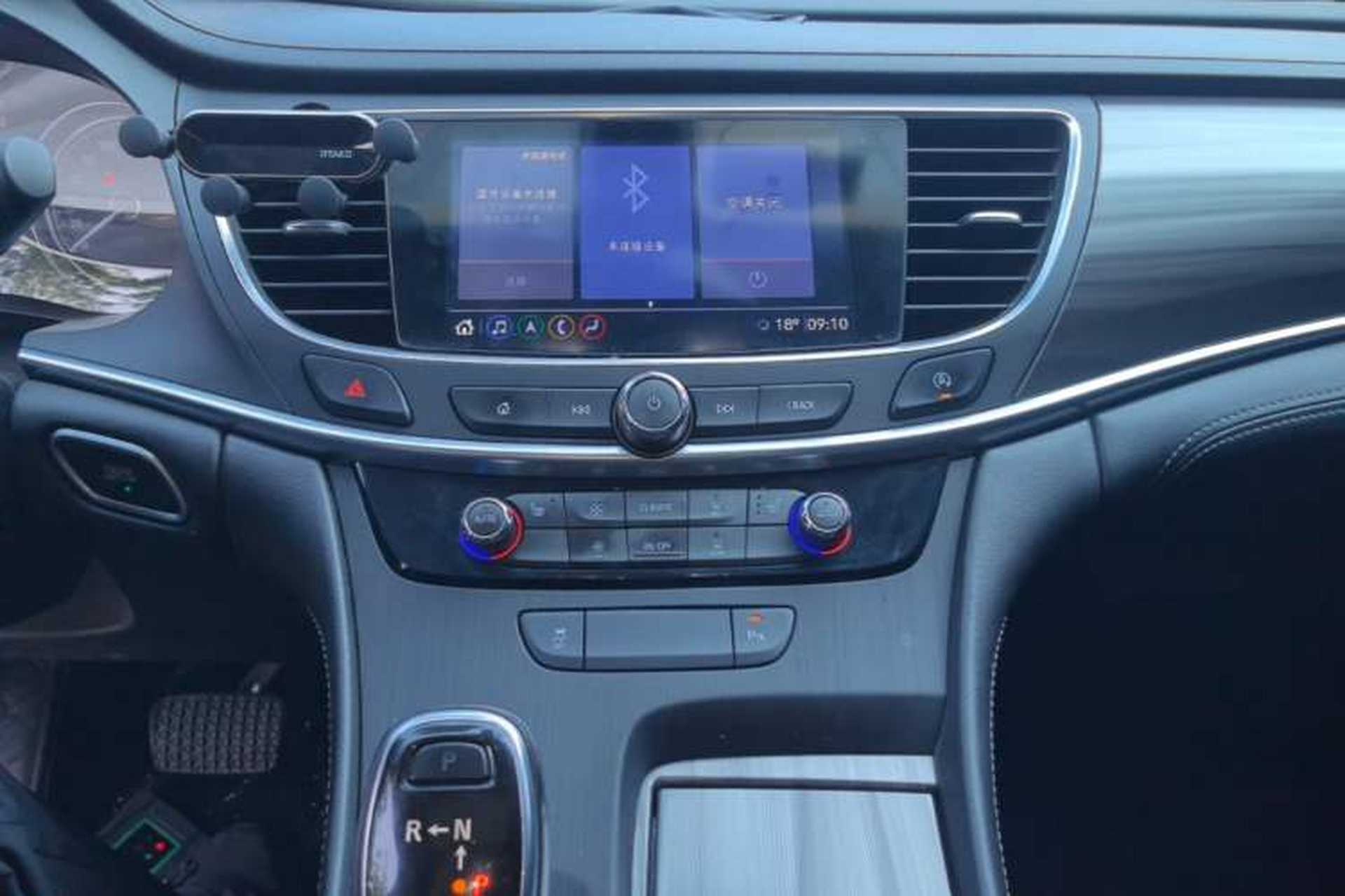 Used Buick LaCrosse 2021 552T Luxury Version Audio And AC Panel