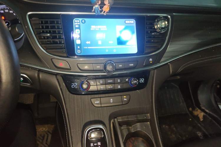 Used Buick LaCrosse 2021 652T Luxury Model Audio And AC Panel